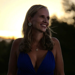 Meet your Posher, Gina